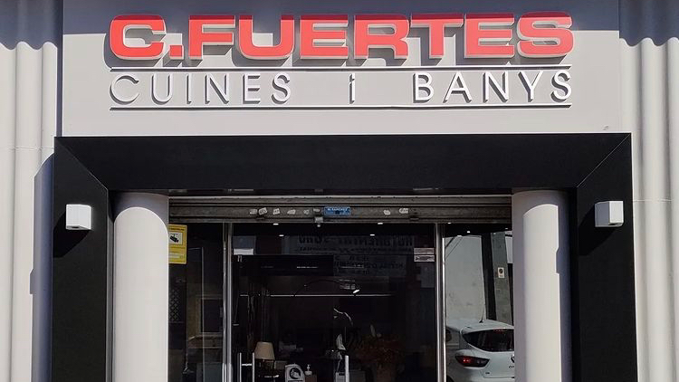 C. Fuertes Cuines i Banys