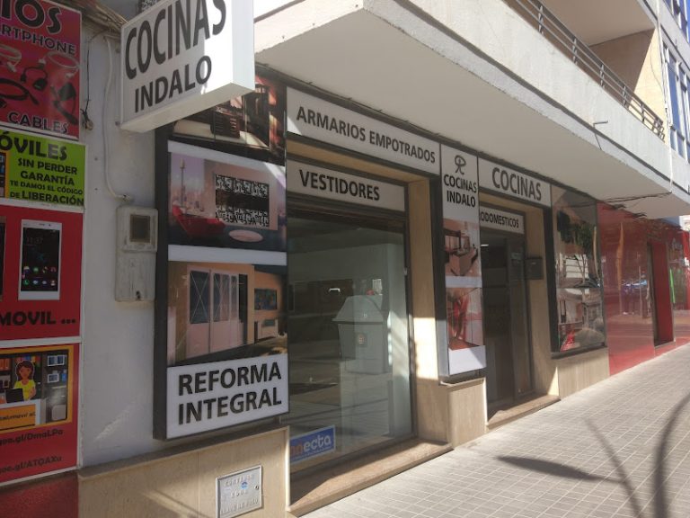 Cocinas Indalo. Armarios a medida