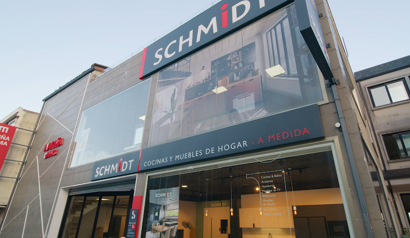 Cocinas SCHMIDT Santiago – Muebles de cocina a medida - empresa de reformas