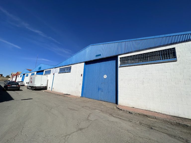 HUELVA KIT LUZ S.L. ( HKIT )