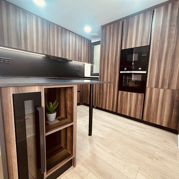 LUCIN COCINAS – REFORMA DE INTERIORES.
