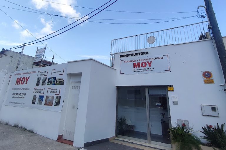 REFORMAS Y REHABILITACIONES MOY