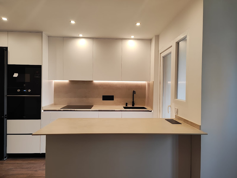 SGH INTERIORISMO Y DECORACIÓN - empresa de reformas