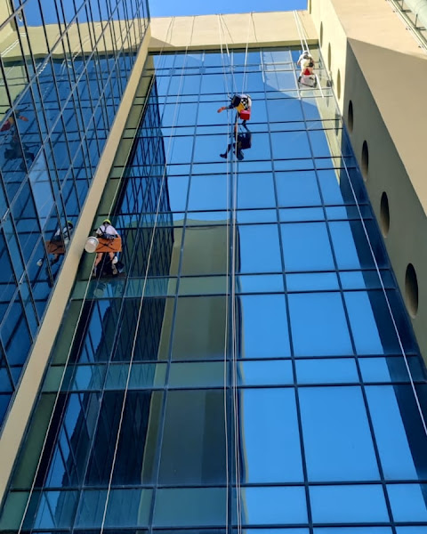 VertixSolutions trabajos verticales en Fuengirola Malaga